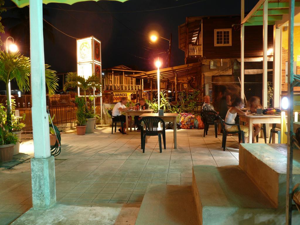 Hotel Casa Max Bocas del Toro Exterior foto